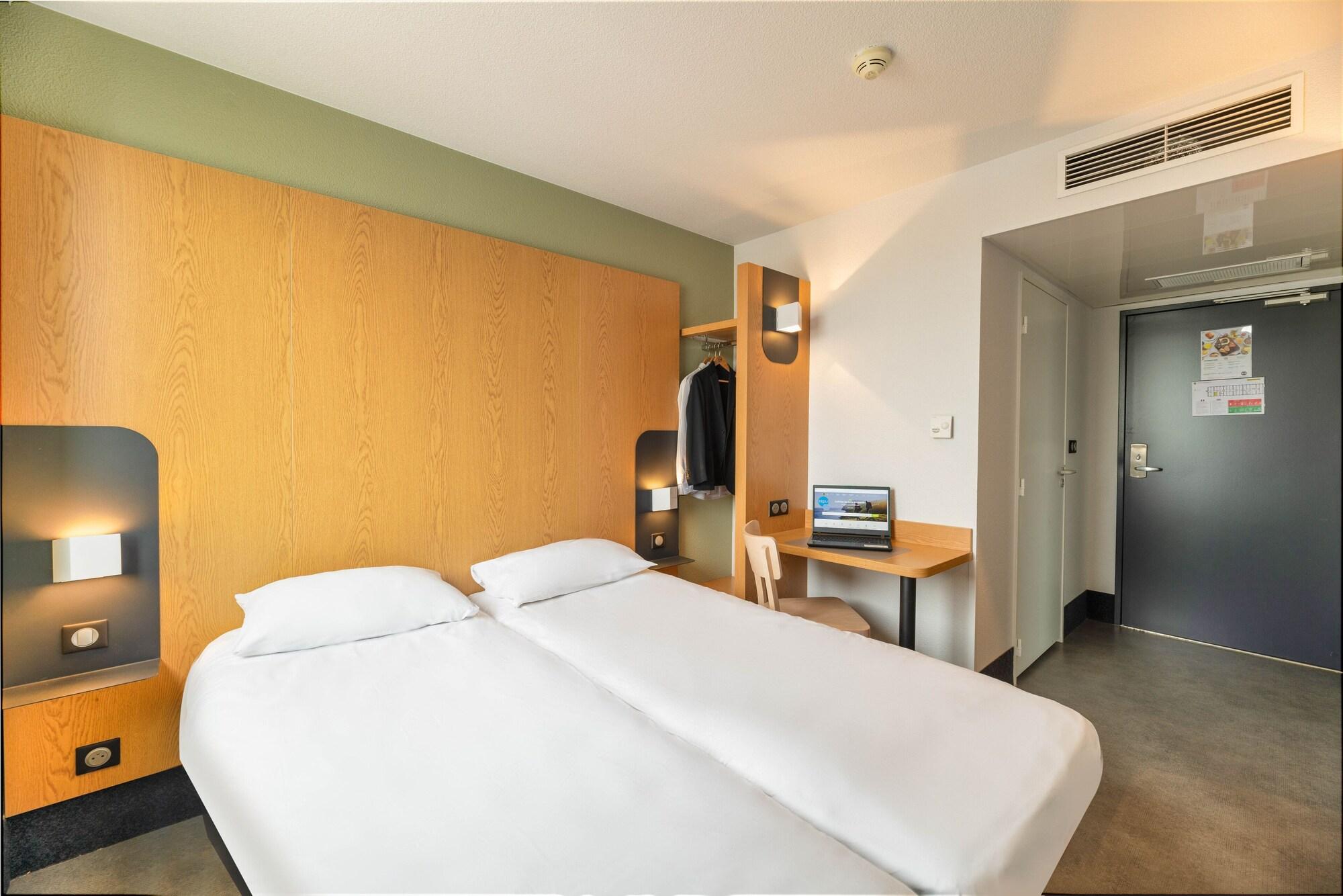 B&B Hotel Lyon Sud Etats-Unis Vénissieux Dış mekan fotoğraf