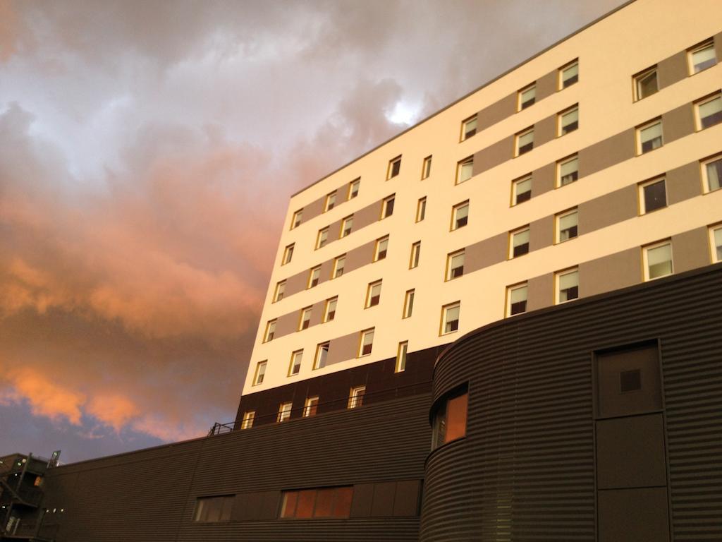 B&B Hotel Lyon Sud Etats-Unis Vénissieux Dış mekan fotoğraf